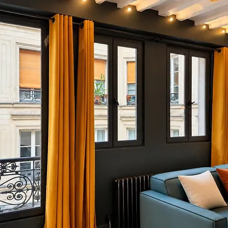 Le Marais Unique 1br In *